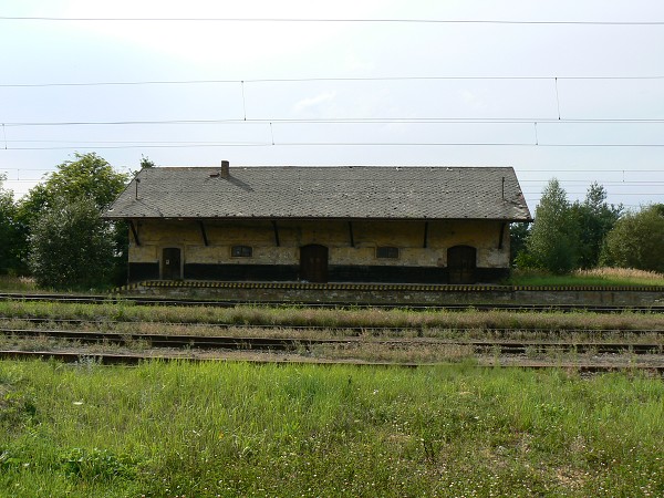 Skladiště v žst. Kařízek (neexistující)