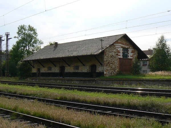 Skladiště v žst. Kařízek (neexistující)