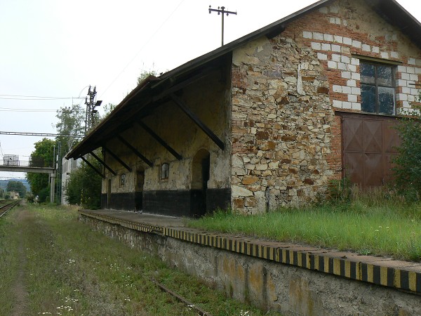 Skladiště v žst. Kařízek (neexistující)