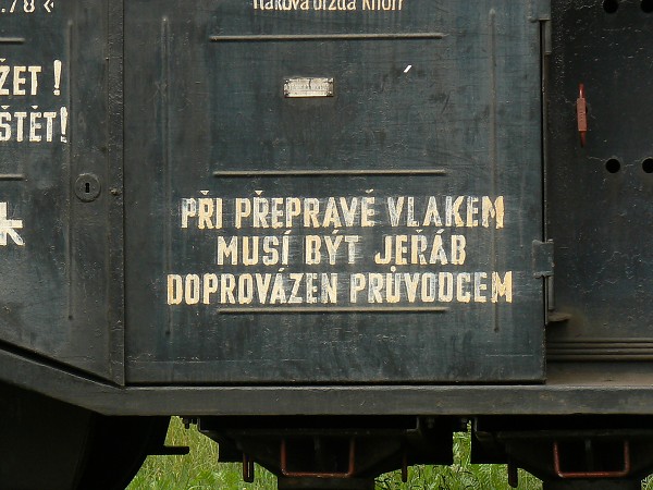 Kolejový jeřáb EDK 750
