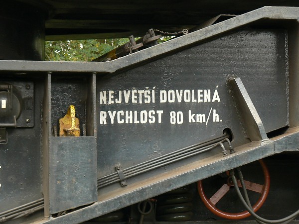 Kolejový jeřáb EDK 750