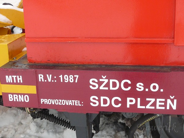 KSF - kolejová sněhová fréza