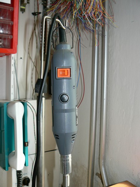 Nářadí, nástroje a pomůcky